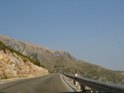 Strade mitiche ,Llogara Pass ,Albania, in moto,